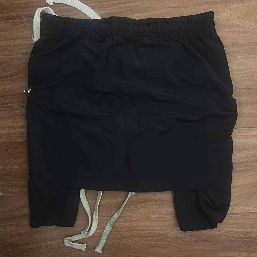 Skirt - Picture 2 of 2